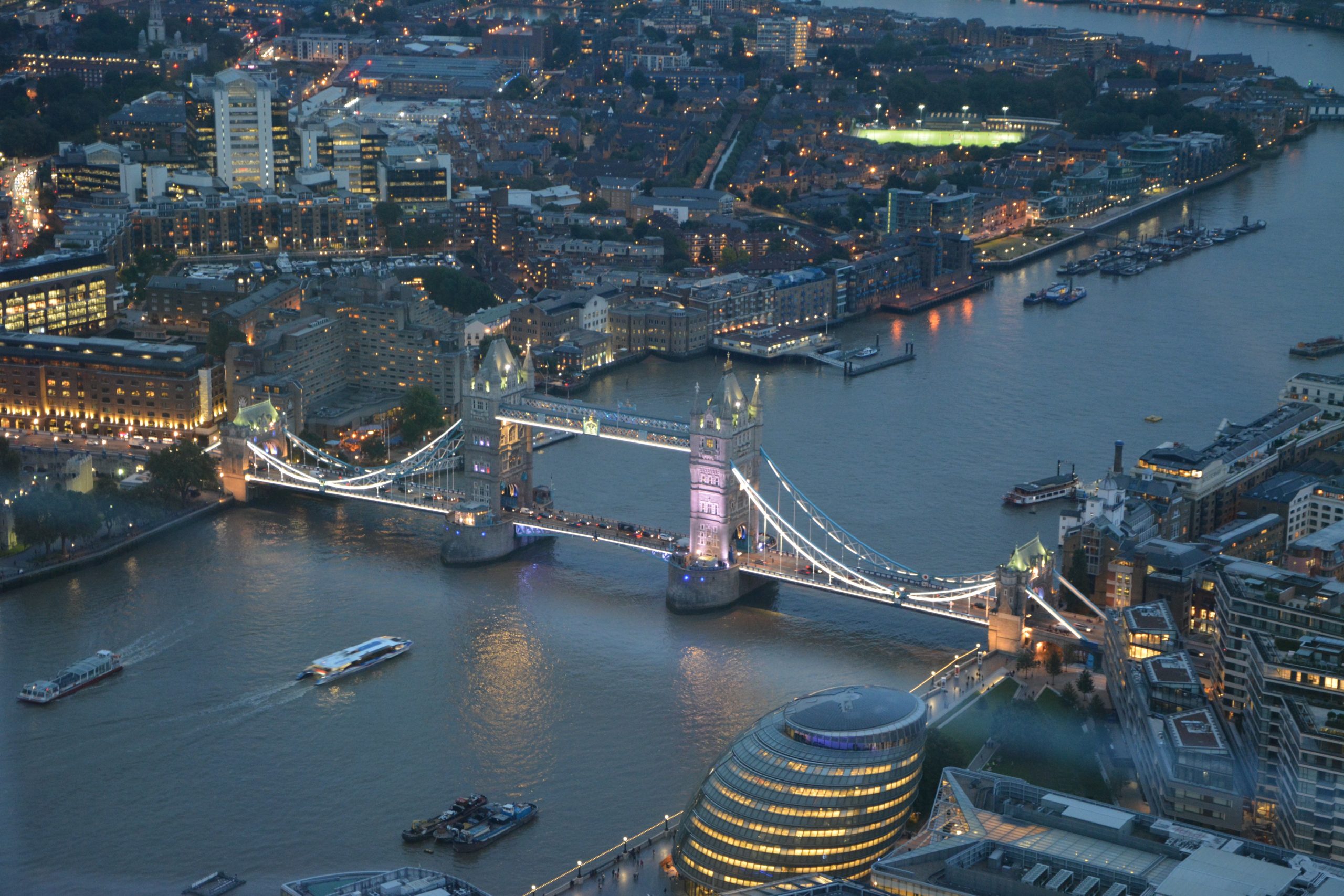 Analyzing the Decline: UK Venture Capital Funding in Q3 2023