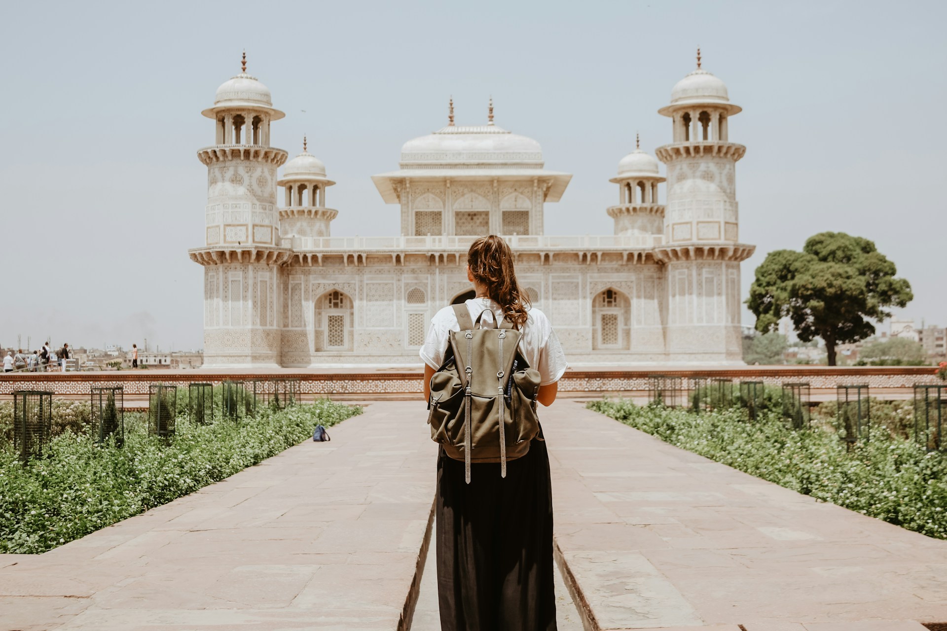 General Tips While Travelling To A New Place: Making Your Adventure Smooth and Enjoyable